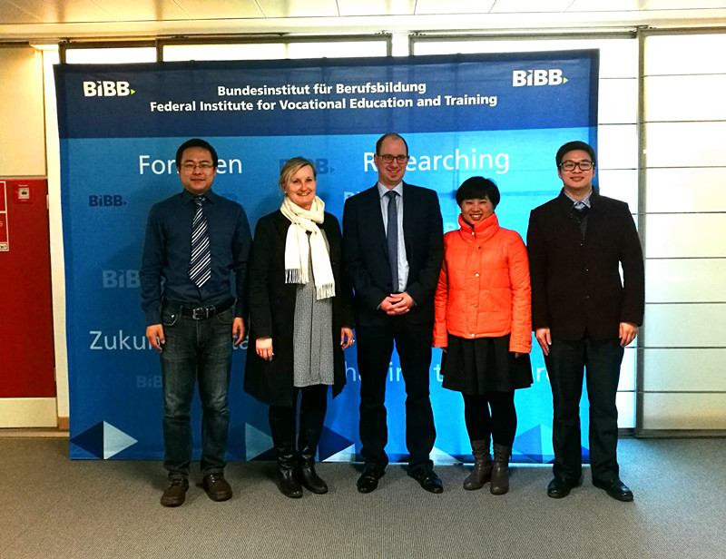 Visiting scholars photos with German professors